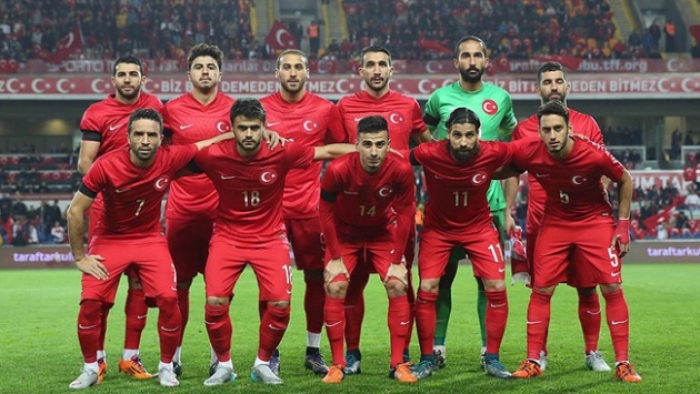İngiltere  Türkiye maçının biletleri satışa çıktı