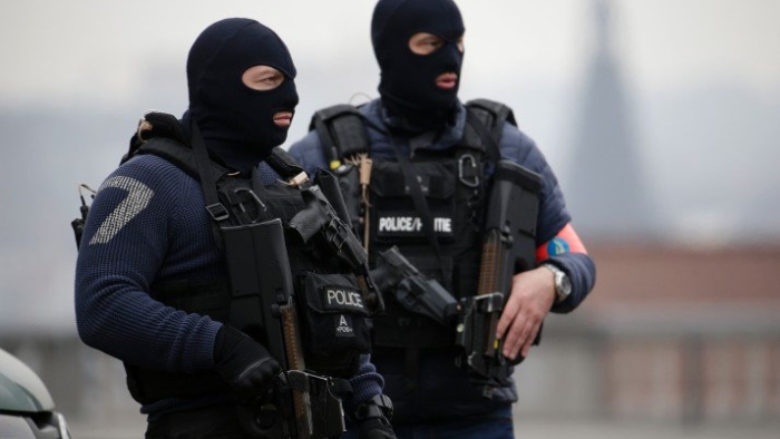 Belçika'da Kadın, Teröristlerle Bağlantılı Olduğu İle İlgili Tutuklandı