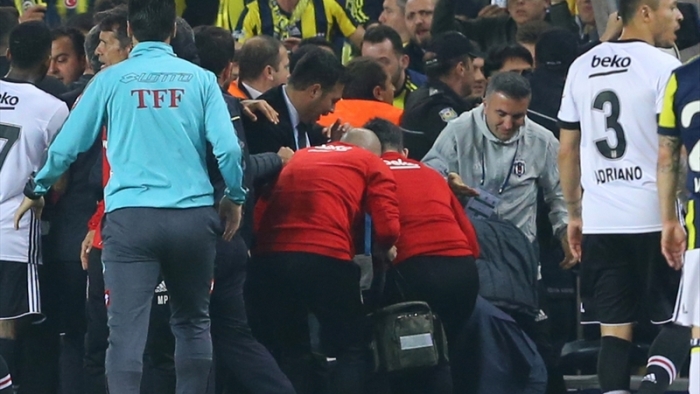Beşiktaş'ın Cezası Açıklandı