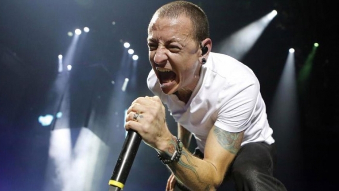 Linkin Park vokalisti Chester Bennington intihar etti