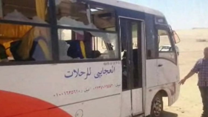Mısırlılar otobüs saldırısında öldürüldü
