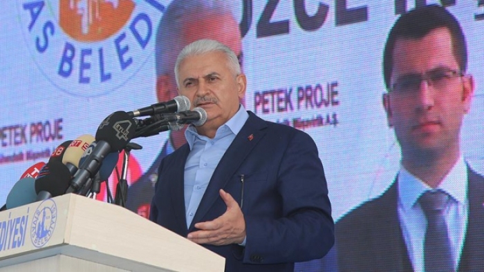 'Yapılan her metre yol teröre vurulan en büyük darbedir'