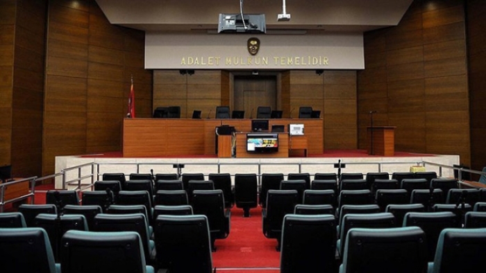 İzmir'de FETÖ/PDY operasyonu