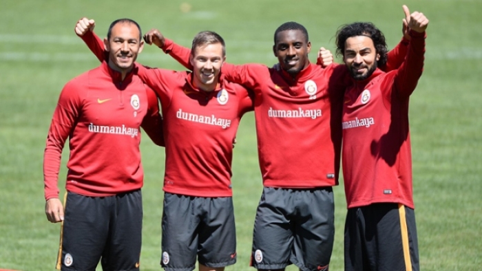 Selçuk İnan takımla çalışmaya başladı