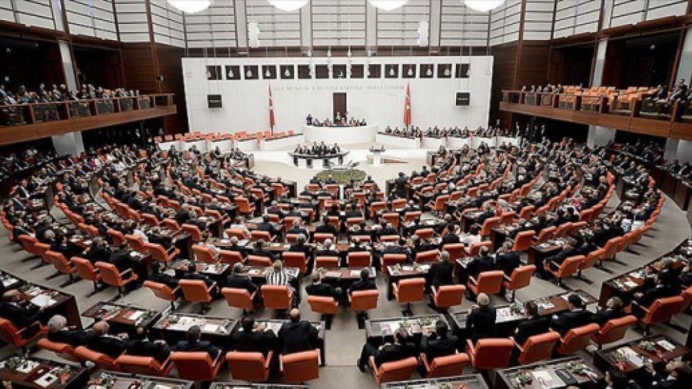 Vize muafiyeti ile ilgili yasa tasarısı TBMM'de
